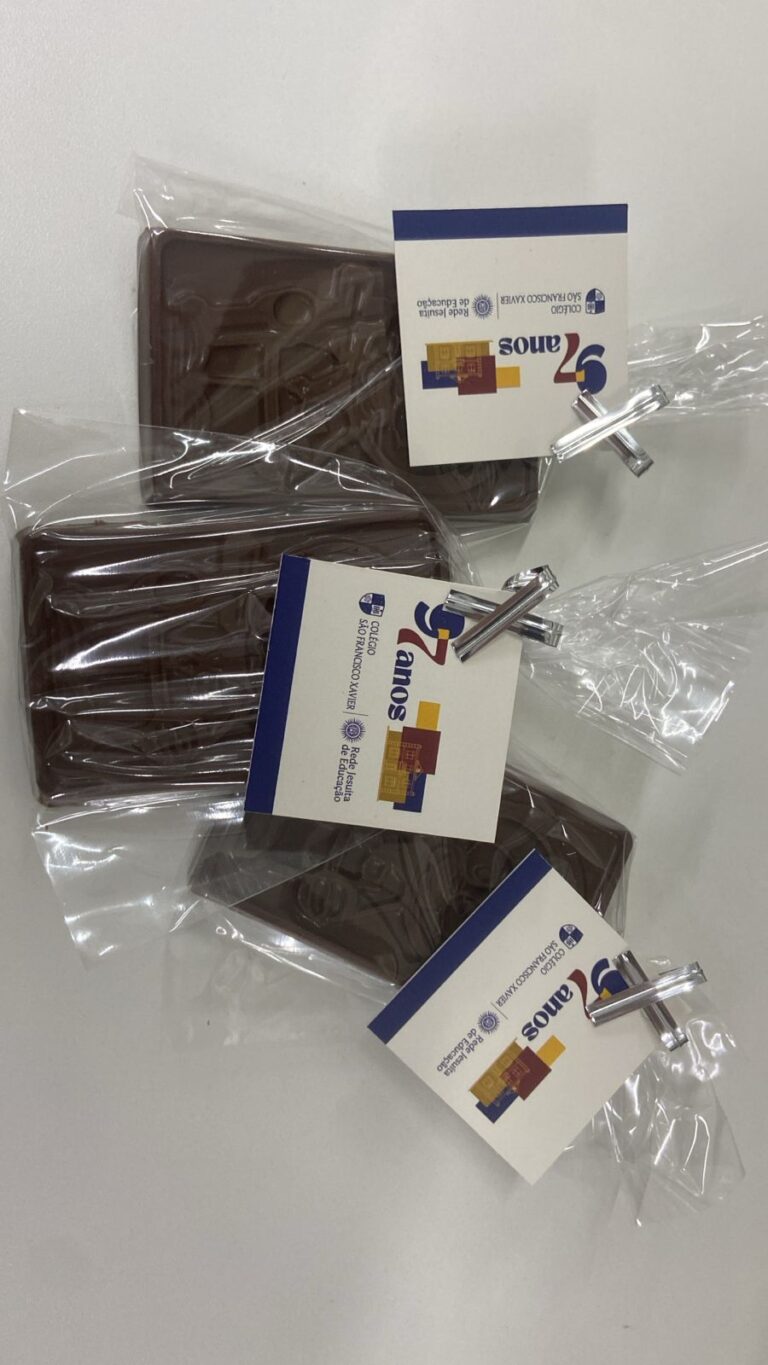 Chocolates com Logo (2)